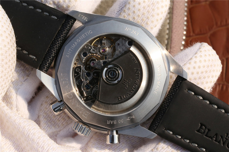 宝珀五十噚系列5200-1110-B52A腕表