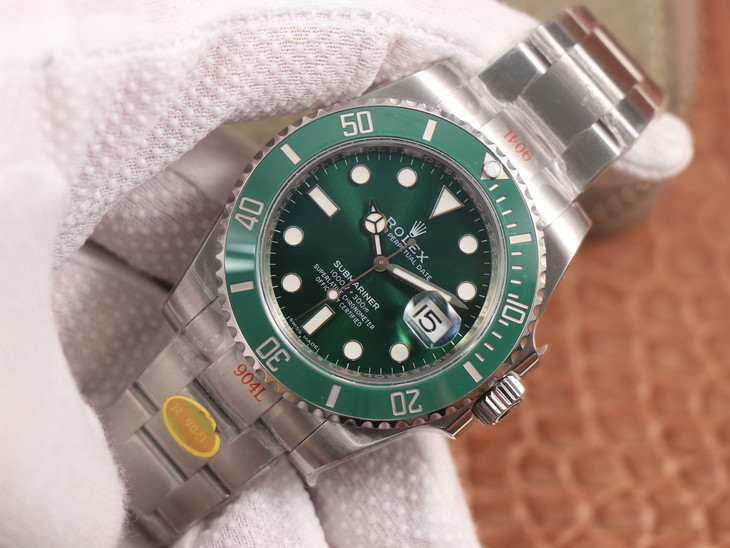 劳力士潜航者型系列116610LV-97200 绿盘腕表(绿水鬼)