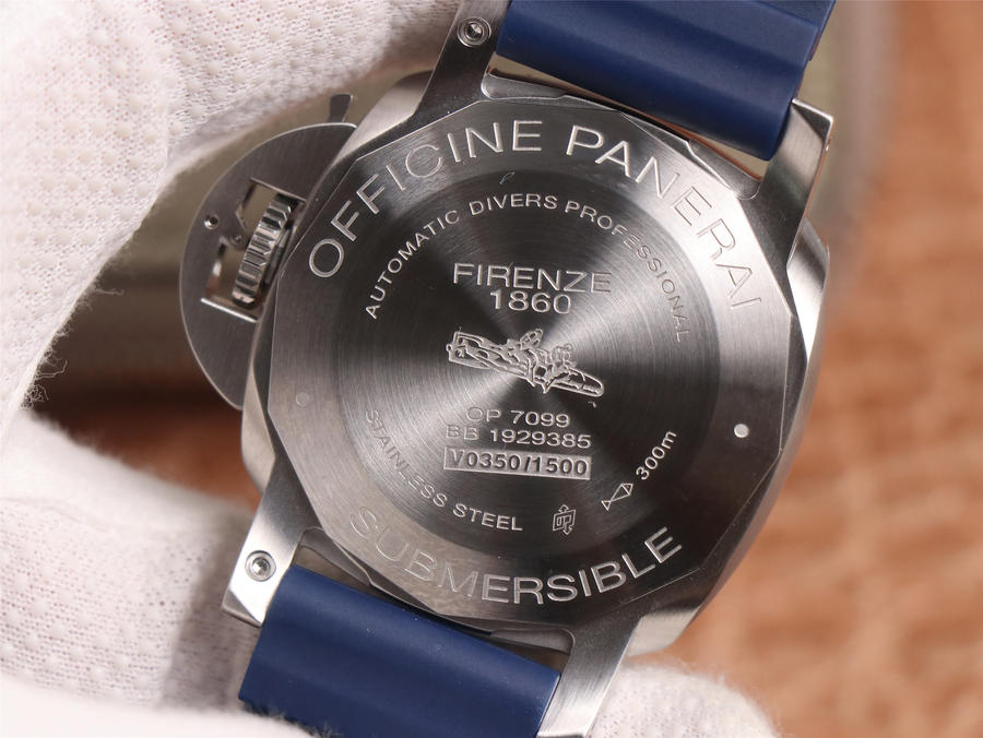 沛纳海SUBMERSIBLE 潜行系列PAM00959腕表