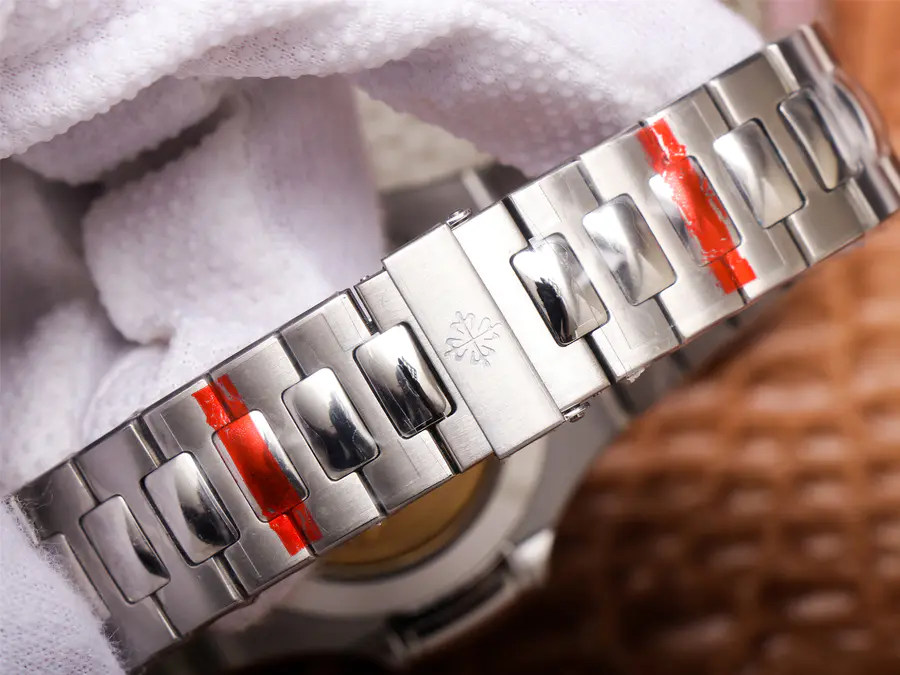 百达翡丽运动优雅系列5726/1A-014腕表