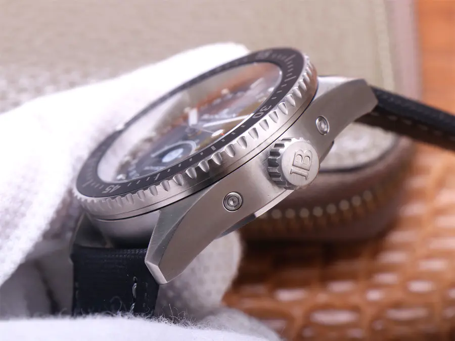 宝珀五十噚系列5054-1110-B52A腕表