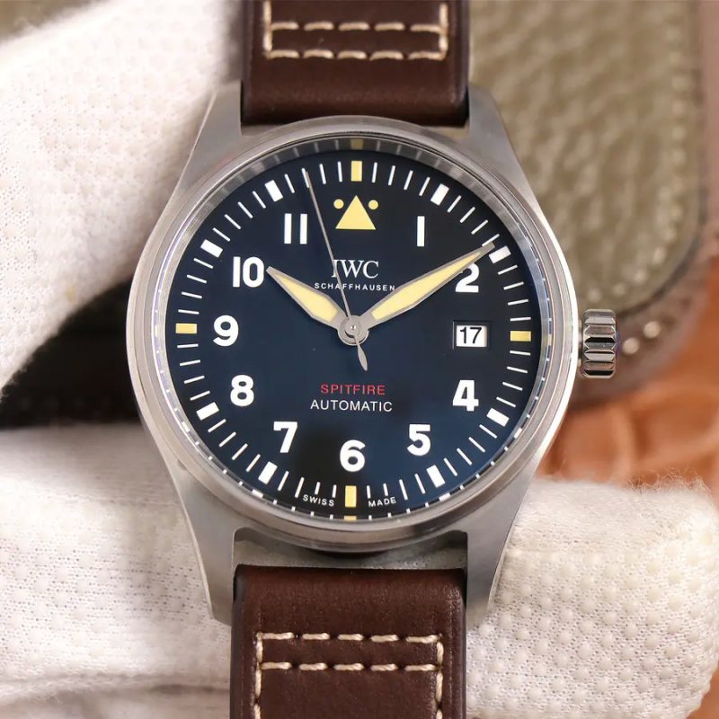 IWC万国表飞行员系列IW326803腕表