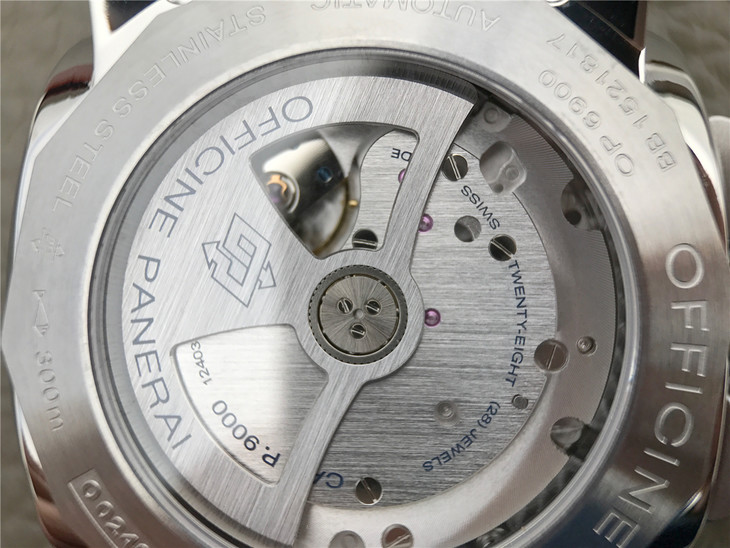 沛纳海LUMINOR系列PAM00498腕表