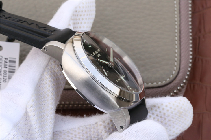 LUMINOR 1950 PAM 00320 NOO