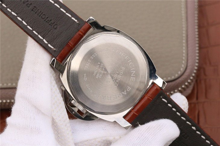 沛纳海特别版腕表系列PAM 00028腕表