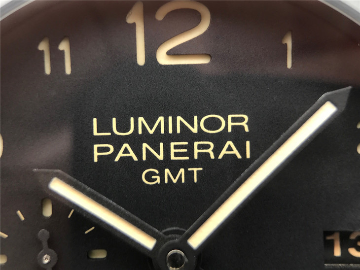 沛纳海LUMINOR 1950系列PAM00441腕表