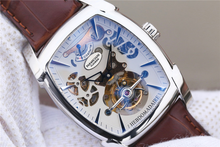 帕玛强尼TOURBILLON系列PF012512.01腕表