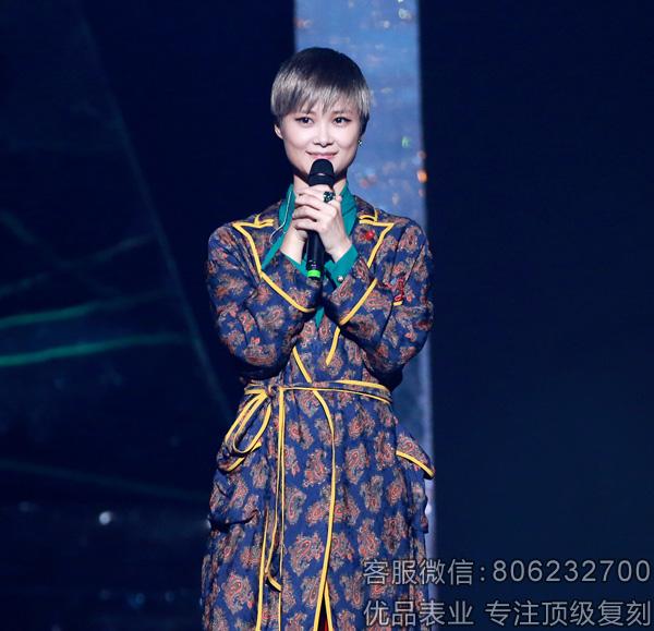 李宇春佩戴GUCCI腕表首饰开启巡回演唱会
