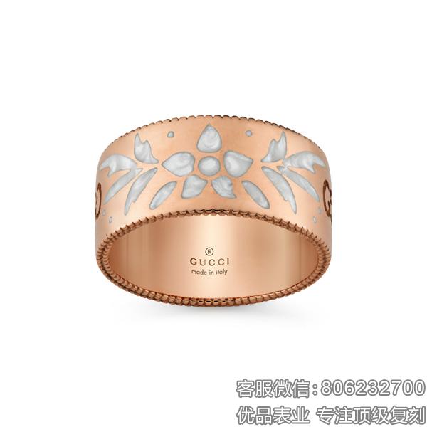 李宇春佩戴GUCCI腕表首饰出席发布会
