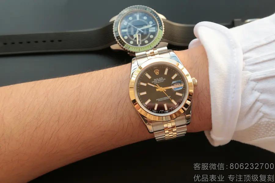 瑞士劳力士高仿复刻日志型系列126303黑盘纪念型手表