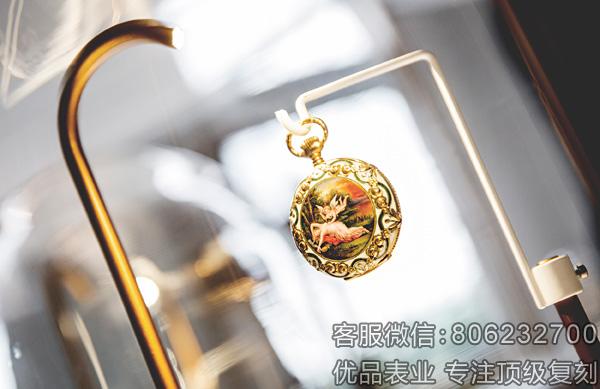 妮可·基德曼优雅揭幕欧米茄“她的时光”展览