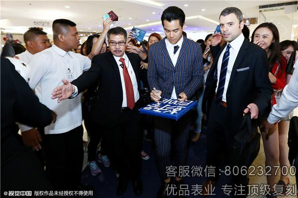表圈男神频繁出镜，李易峰开赛车彭于晏看马术