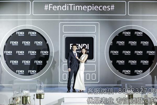 蒋劲夫张天爱携手降临Fendi腕表秀场