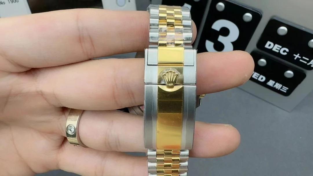 劳力士格林尼治型II系列m126713grnr-0001腕表